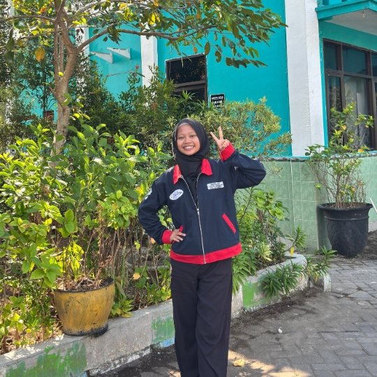 Fadia Astiningrum Putriyadi